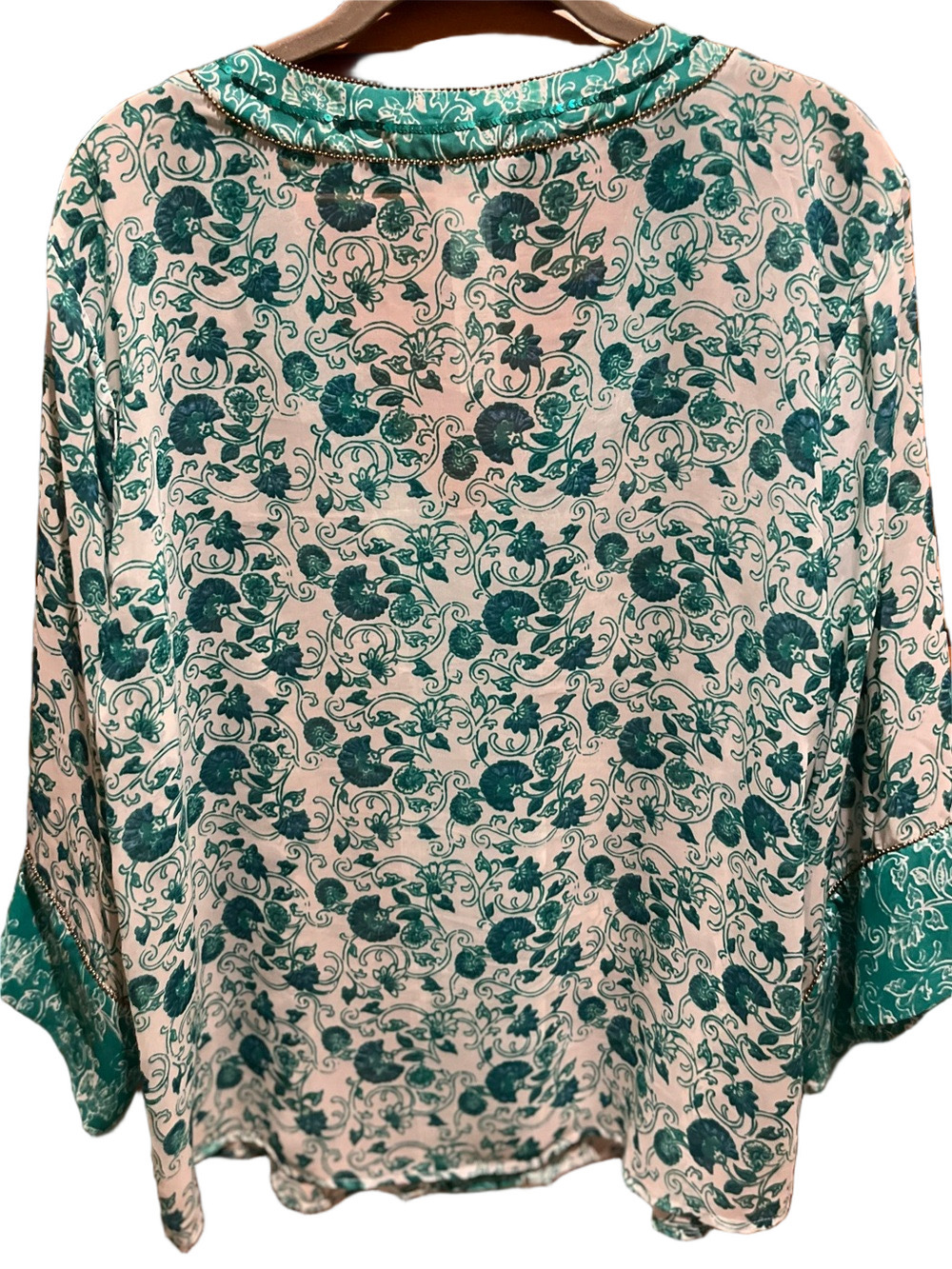 62. WOMENS CHICO’S 1/M DETAIL TOP - Picture 6 of 6